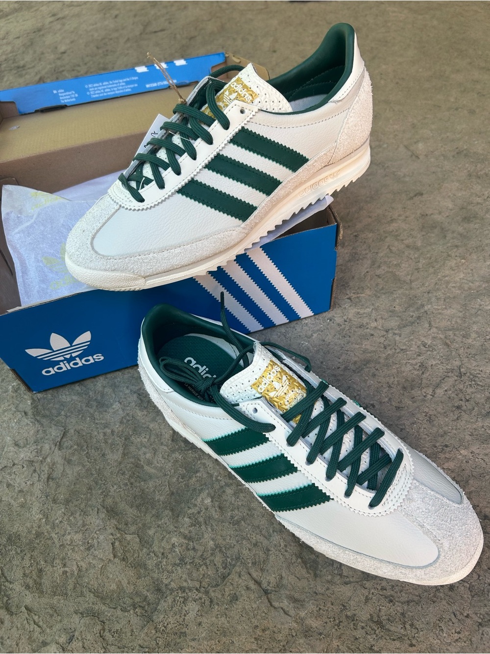 ADIDAS SL 73 OG (IF1940) ‘Off White/Collegiate Geeen’-Women’s size 8 BNWB